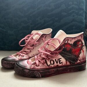 Converse Style High-Top Sneakers with Heart Design